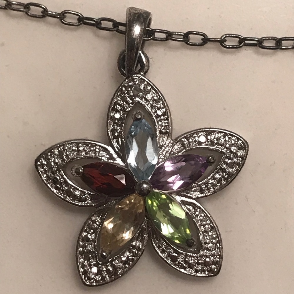 Necklace and Earring set! Multi color gem star!